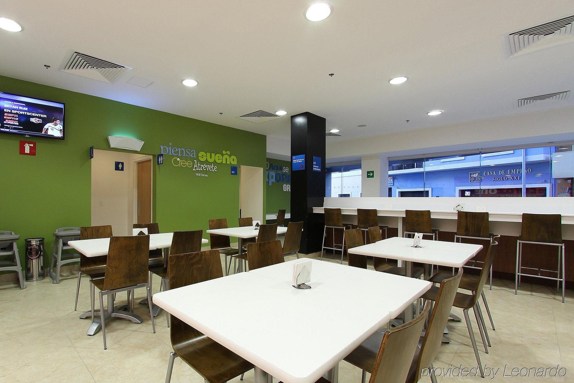 One Villahermosa Centro Nhà hàng bức ảnh