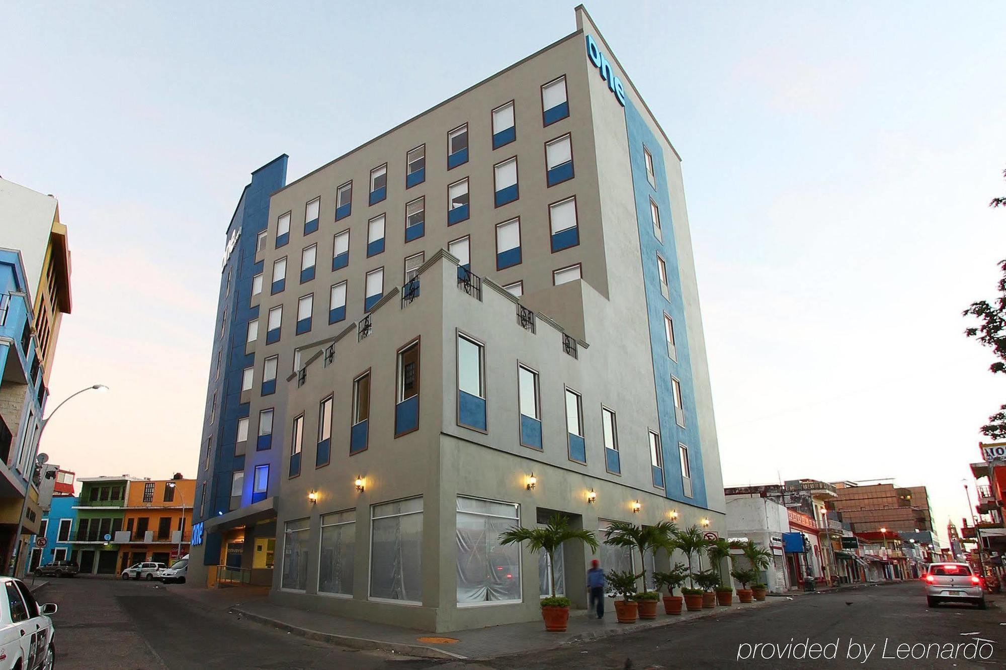 One Villahermosa Centro Ngoại thất bức ảnh