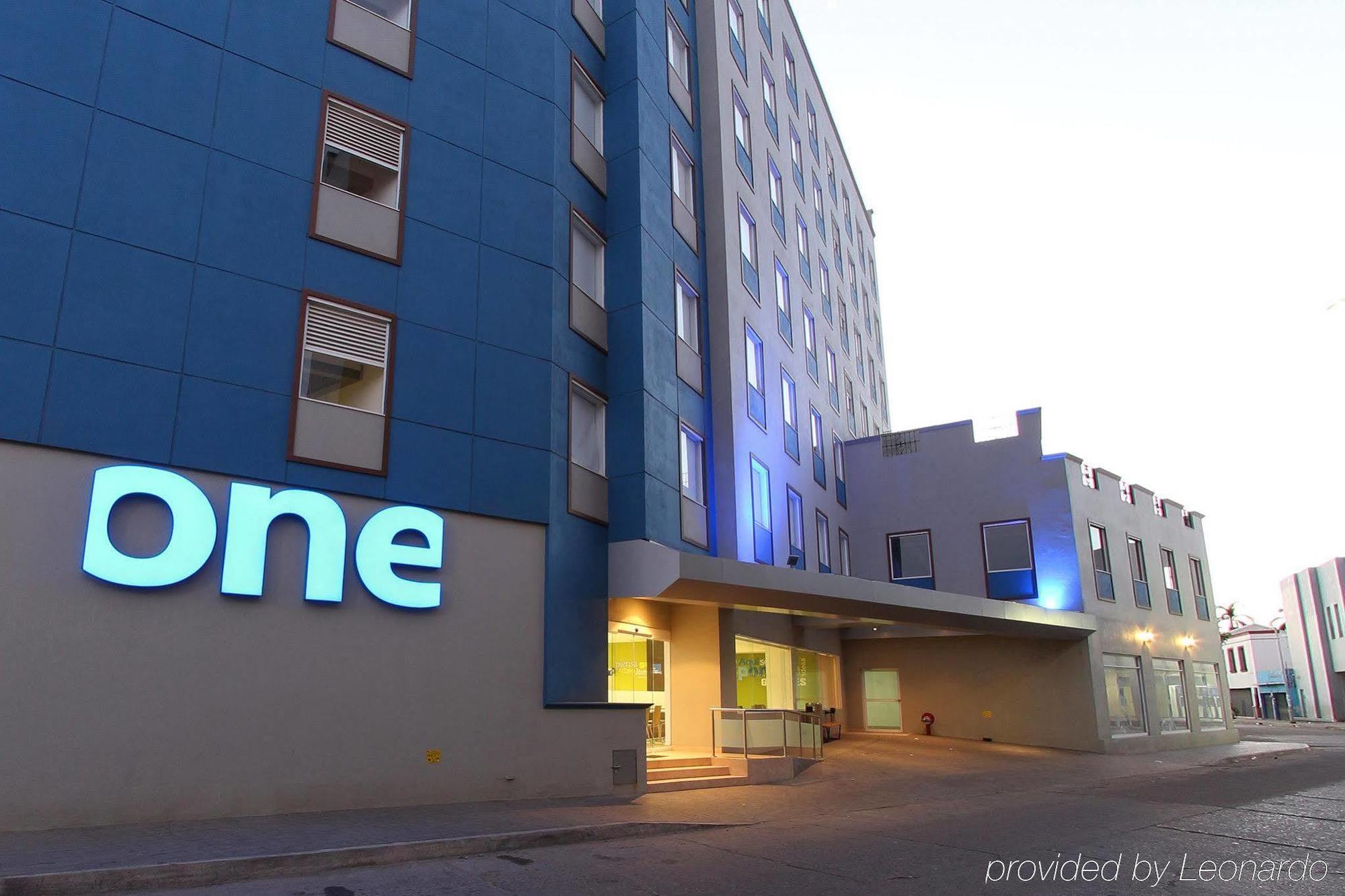 One Villahermosa Centro Ngoại thất bức ảnh