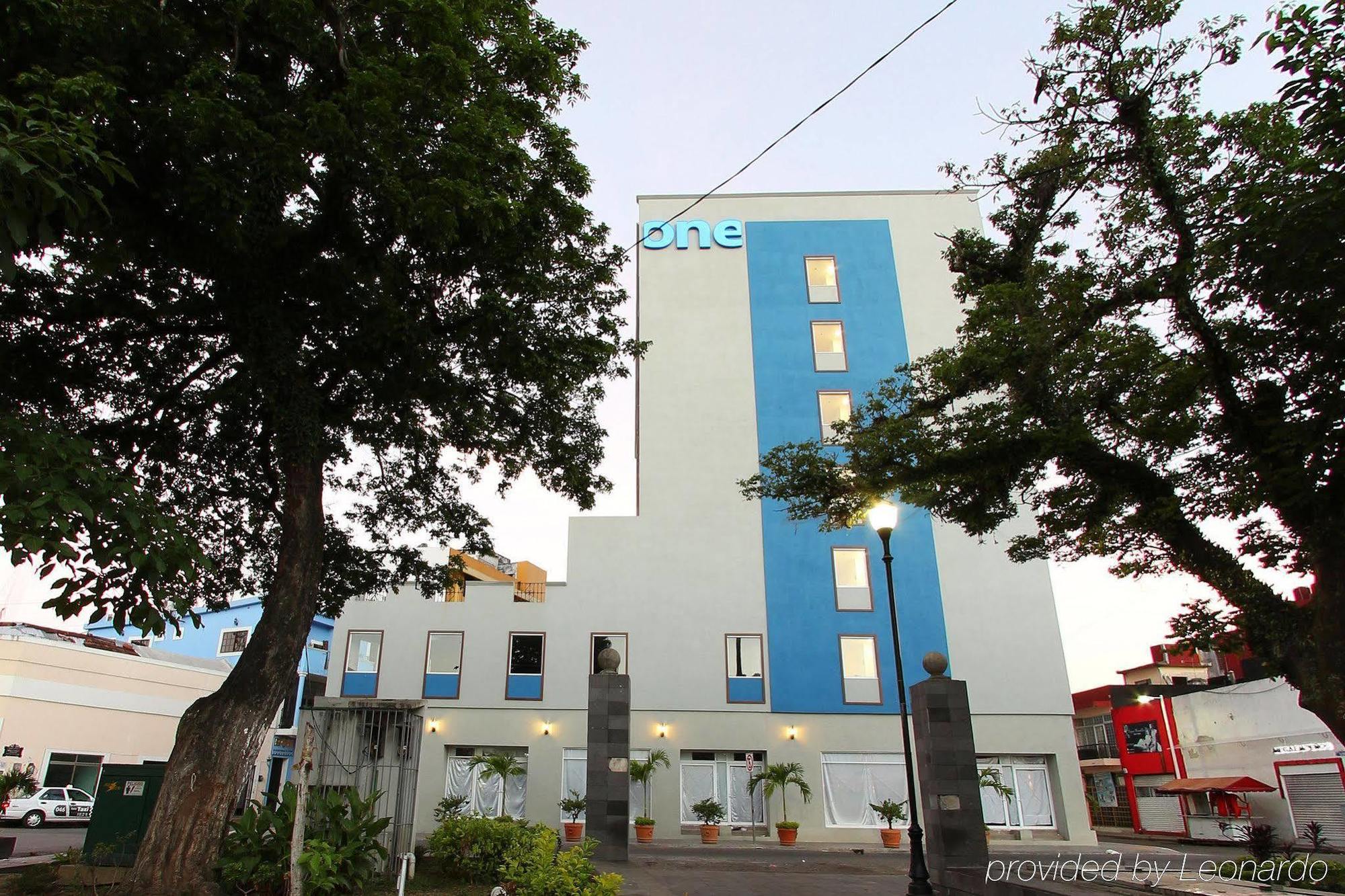 One Villahermosa Centro Ngoại thất bức ảnh