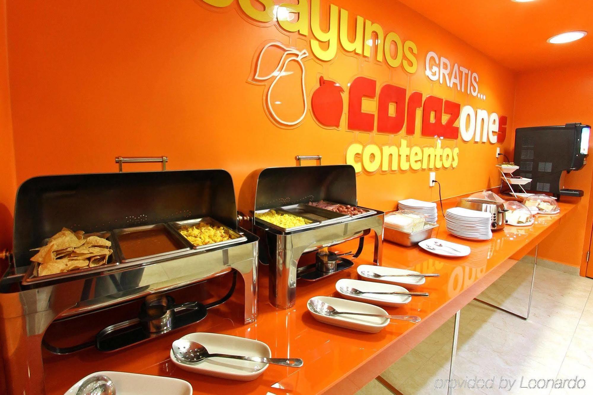 One Villahermosa Centro Nhà hàng bức ảnh