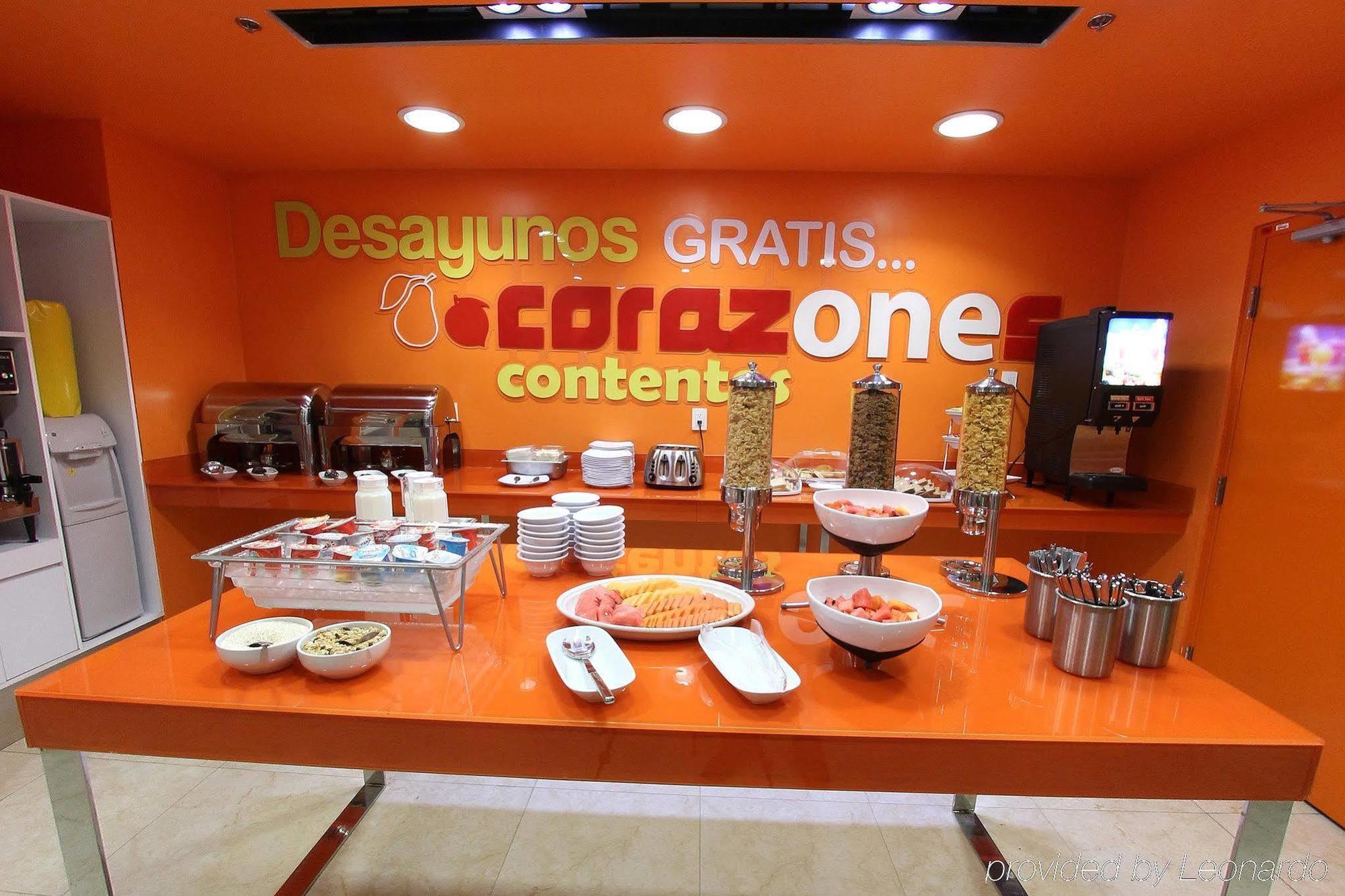 One Villahermosa Centro Nhà hàng bức ảnh